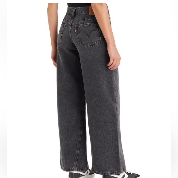 Levi's ‼️‼️
Women's '94 Baggy Spliced
Cotton Wide-Leg Jeans - Picture 2 of 7